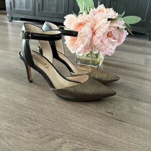 Louise et Cie Black & Gold Ankle Strap Leather Point Toe Heels
